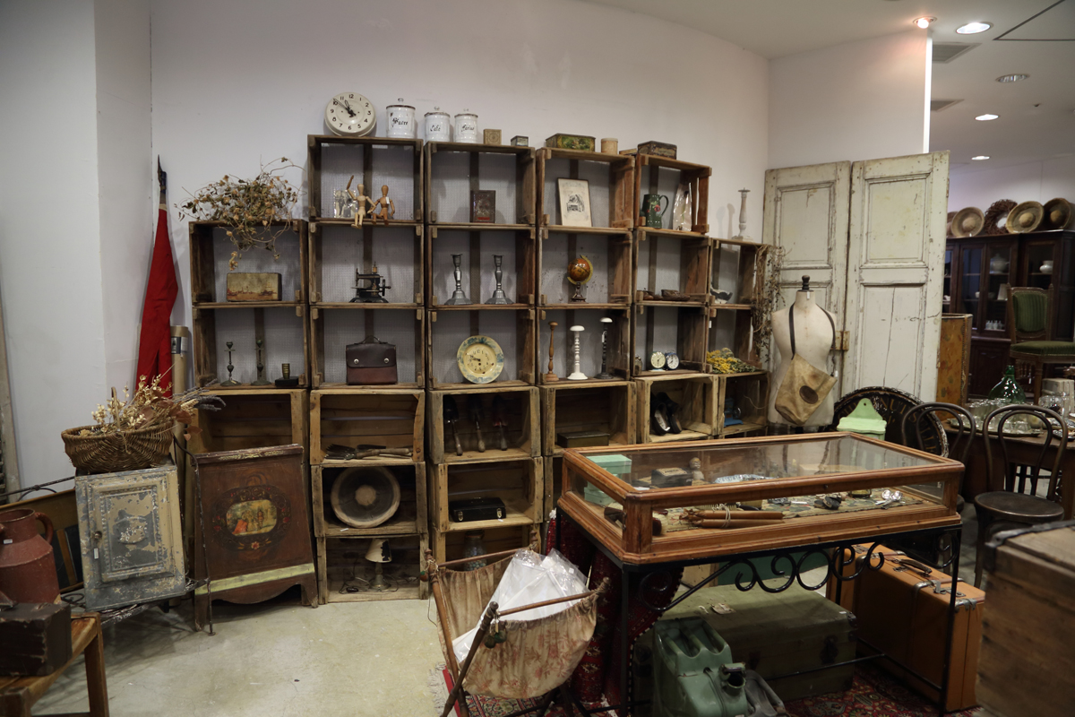 VAN DES COLLECTION –Kawasaki Antique Street– 川崎